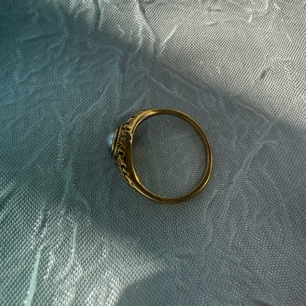Pearl Ring 18K Gold Plated Stainless Steel Size 6,7,8 available